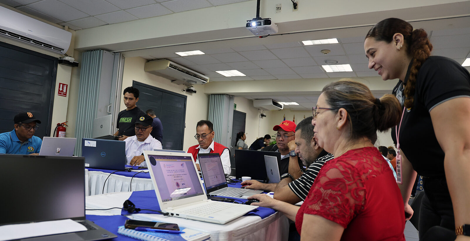 Municipios nicaragüenses fortalecen sus capacidades a través de la actualización de planes de gestión integral del riesgo de desastres